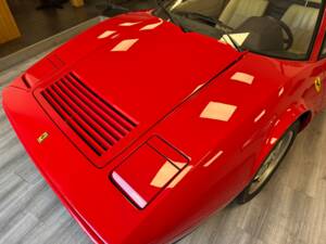 Image 18/59 of Ferrari 328 GTS (1988)