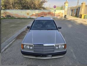 Image 4/8 of Mercedes-Benz 190 E 2.5-16 (1989)
