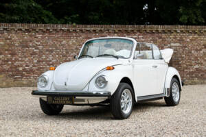 Image 21/50 of Volkswagen Käfer 1303 &quot;Champagne Edition&quot; (1977)