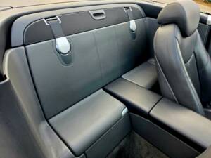 Image 31/39 of Mercedes-Benz SL 500 (2001)