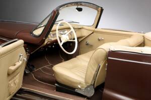 Image 16/26 of BMW 502 Autenrieth (1955)