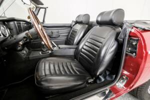 Bild 18/50 von MG MGB (1974)