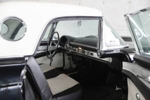 Immagine 10/50 di Ford Thunderbird (1957)
