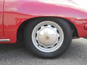 Image 56/63 of Porsche 356 C 1600 (1963)