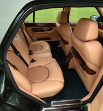 Immagine 43/50 di Bentley Arnage Green Label (1998)