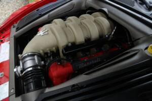 Image 19/50 of Maserati Spyder 4200 Cambiocorsa (2003)