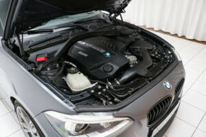 Bild 12/16 von BMW M135i (2014)