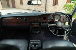 Image 38/50 of Rolls-Royce Silver Wraith II (1979)