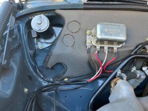 Imagen 42/65 de Mercedes-Benz 220 SE b (1961)