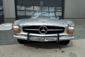 Image 4/36 of Mercedes-Benz 280 SL (1970)