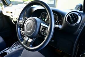 Image 30/50 of Jeep Wrangler 3.6 V6 (2014)