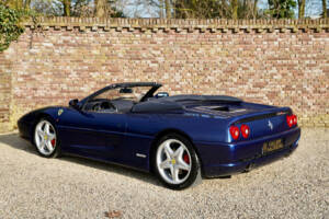 Imagen 21/50 de Ferrari F 355 Spider (2000)