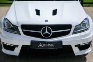 Image 12/33 of Mercedes-Benz C 63 AMG "Edition 507" (2013)