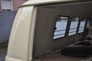 Image 20/31 of Volkswagen T1 minibus (1962)