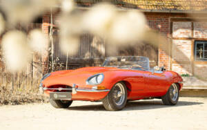Image 1/54 de Jaguar Type E 4.2 (1965)