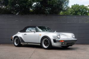 Image 9/68 of Porsche 911 Speedster 3.2 (1989)