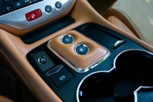 Bild 27/37 von Maserati GranTurismo S (2010)