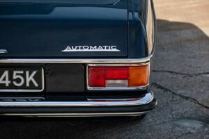 Image 43/50 of Mercedes-Benz 250 (1972)