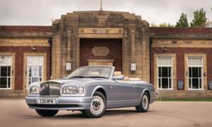 Immagine 7/38 di Rolls-Royce Corniche V (2001)