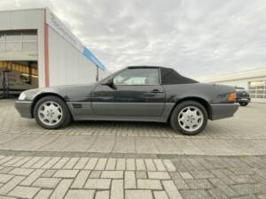 Image 2/12 de Mercedes-Benz 300 SL (1992)