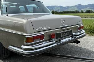 Afbeelding 76/89 van Mercedes-Benz 300 SEL 6.3 (1972)