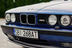 Immagine 8/74 di BMW M5 (1992)