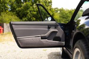 Bild 34/44 von Porsche 911 Carrera (1997)
