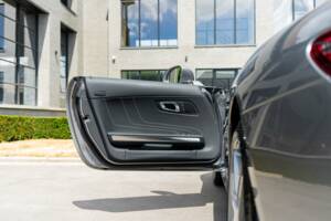Image 13/21 of Mercedes-Benz SLS AMG Roadster (2012)