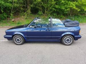 Image 10/75 de Volkswagen Golf Mk I Convertible 1.8 (1991)