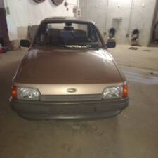 Image 4/4 of Ford Orion 1.3 (1987)
