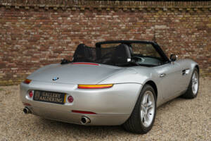 Image 22/50 of BMW Z8 (2000)