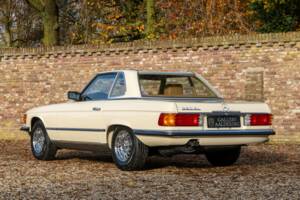 Bild 27/50 von Mercedes-Benz 380 SL (1982)