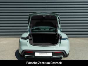 Obraz 31/35 pojazdu Porsche Taycan 4S (1900)