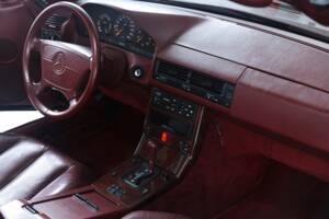 Image 15/37 of Mercedes-Benz SL 500 (1995)