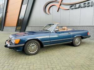 Image 5/36 de Mercedes-Benz 560 SL (1986)