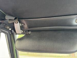 Bild 31/68 von Alfa Romeo 1.6 Spider (1988)