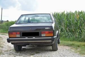 Image 3/7 de Alfa Romeo Alfetta 1.6 (1983)