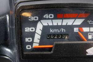 Image 40/44 of Honda SH 50 Fifty (1987)