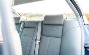 Image 29/55 of BMW 740i (1997)