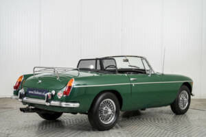 Image 2/50 of MG MGB (1964)
