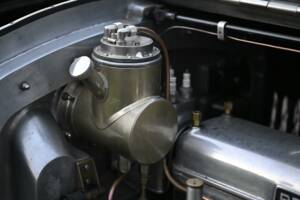 Image 38/50 de Bentley 4 1/2 Litre (1928)
