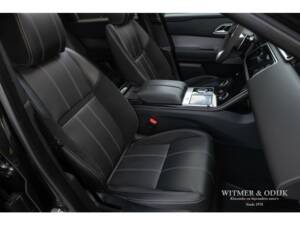 Imagen 10/28 de Land Rover Range Rover Velar P250 (2017)