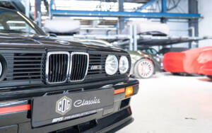Image 88/91 of BMW M3 Sport Evo (1990)