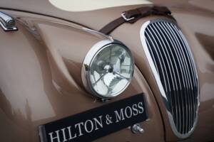 Image 33/50 of Jaguar XK 120 OTS (1950)