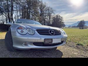 Image 81/89 of Mercedes-Benz SL 500 (2002)