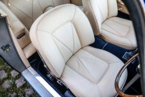 Bild 14/30 von Aston Martin DB 6 Vantage (1966)