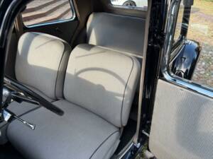 Bild 4/7 von Citroën Traction Avant 11 BL (1952)