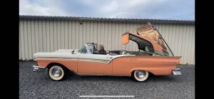 Image 11/17 of Ford Fairlane Skyliner (1957)