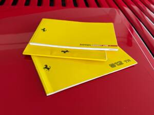 Image 31/53 of Ferrari 512 TR (1994)