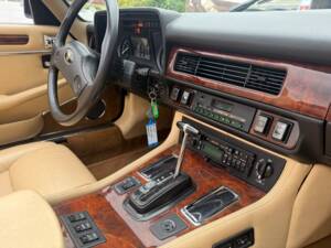 Image 19/64 of Jaguar XJ-S Convertible (1989)